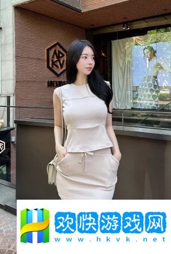 真實雙人插畫的引發(fā)熱潮-藝術(shù)家：體驗跨越屏幕的互動感-創(chuàng)新形式打破平庸！